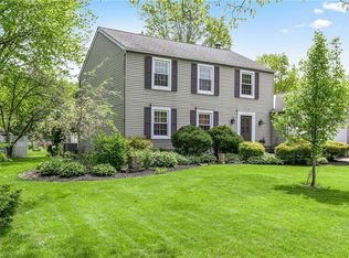 8001 Aileen Dr, Mentor, OH