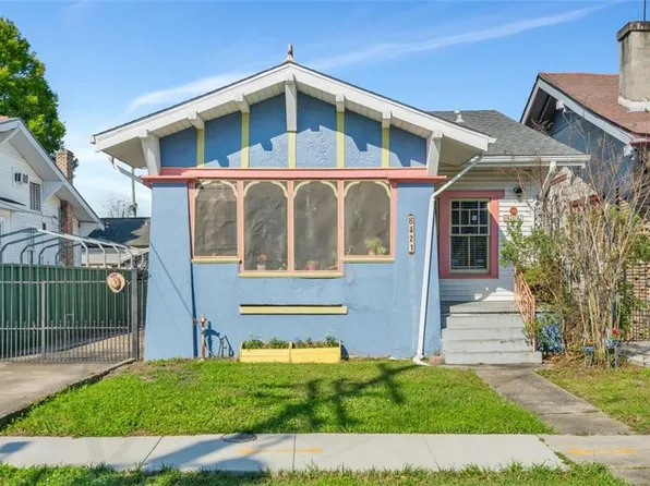 8421 Apricot St, New Orleans, LA 70118