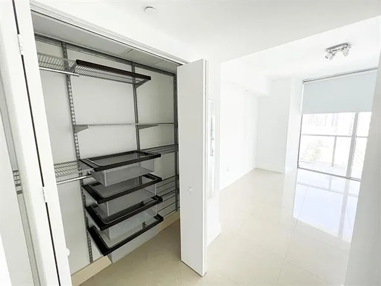 495 Brickell Ave #2611 — Photo 3
