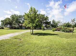 2409 County Road 920, Crowley, TX 76036