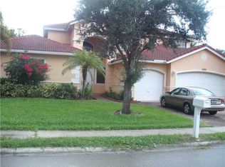 15963 SW 7th St, Pembroke Pines, FL 33027