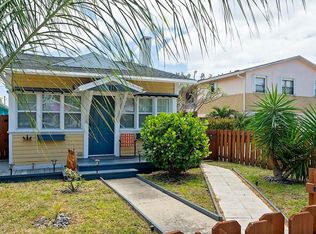 118 S J St, Lake Worth, FL 33460
