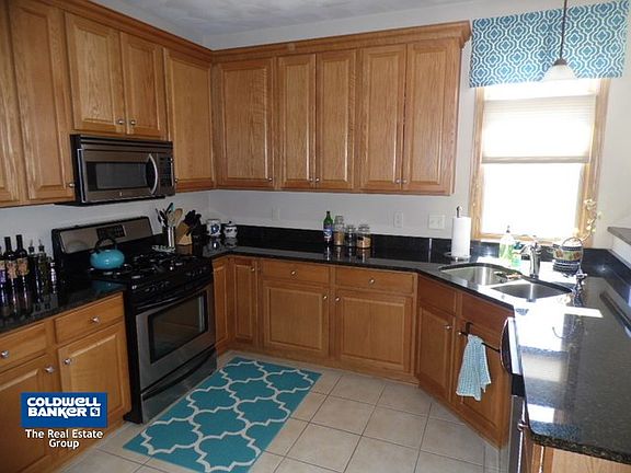 5th image of 625 Castle Wynd Dr