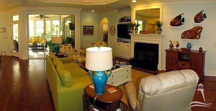 2nd image of 2789 Oakbluff Cir #5