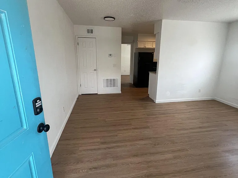 Northwood Apartments — Photo 30