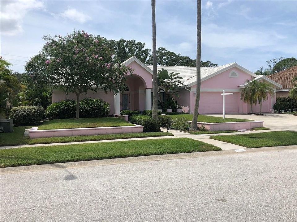 1st image of 2440 Parkstream Ave
