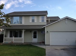 1422 NE Sandstone Ave, Hermiston, OR 97838