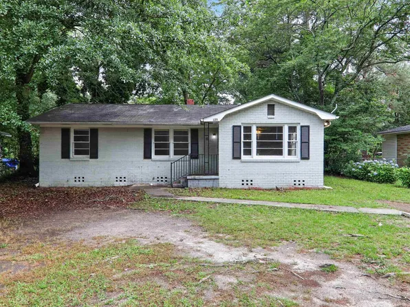 1135 Omega Dr, Columbia, SC 29223