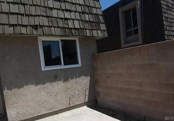 3rd image of 25180 E 5th St #194