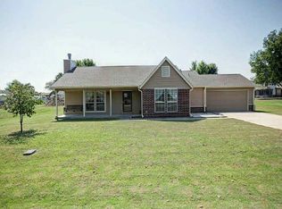 9176 E Holliday Dr, Claremore, OK 74019