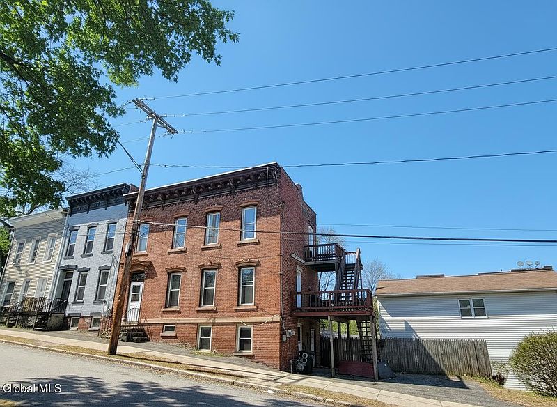 2nd image of 8 Harrison Avenue