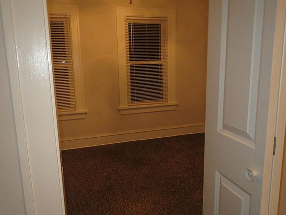 4th image of 3744 E Somers Ave