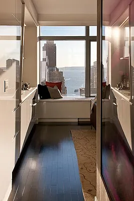 Rented by TNG Nassimi Realty | media 28