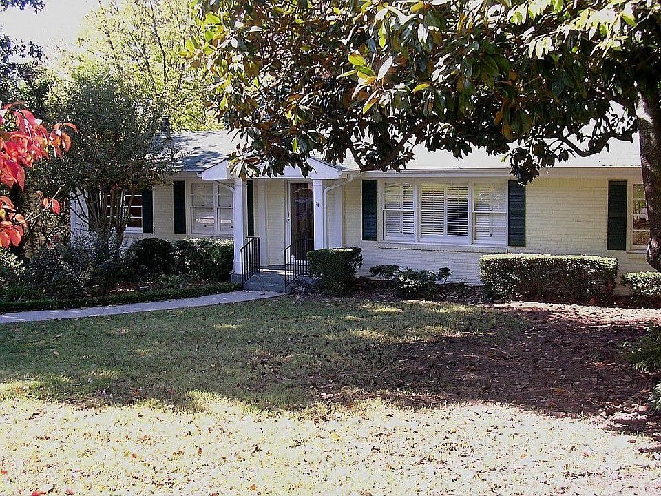 Great curb appeal from Sharondale!