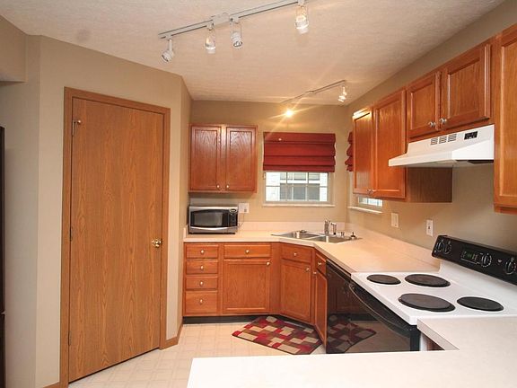 2nd image of 5022 Gilwood Dr