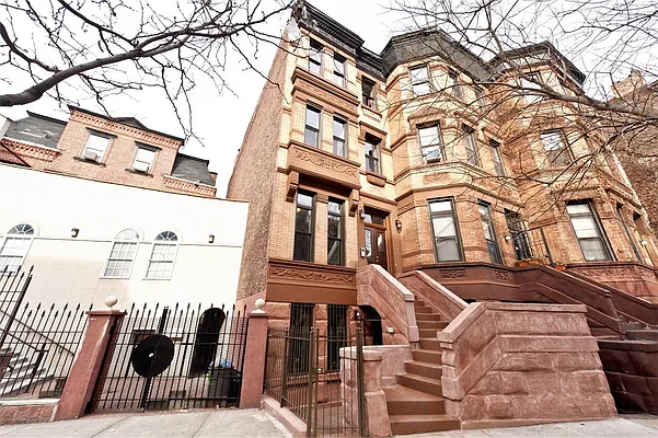 Rented by William B. May | media 8