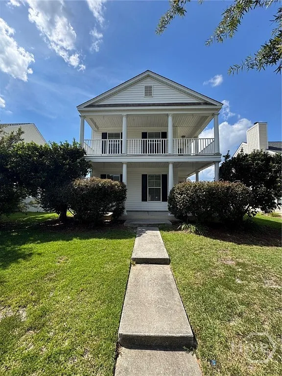 3 bed, 2.5 bath, 1944 sqft, $2,000 — Photo 1