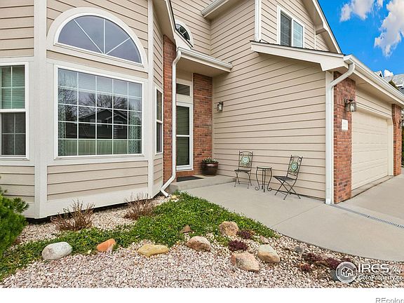 3rd image of 2214 Sweetwater Creek Drive