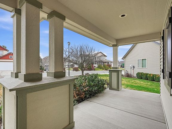 4th image of 3717 S Morrow Ln