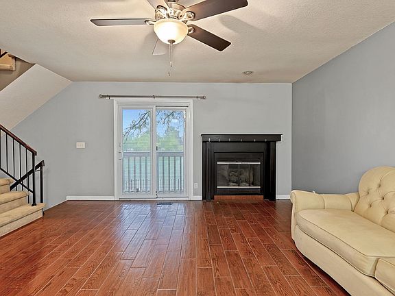 4th image of 1103 N Lakewind St