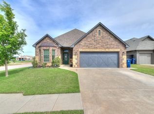 15308 Deer Valley Trl, Edmond, OK 73013