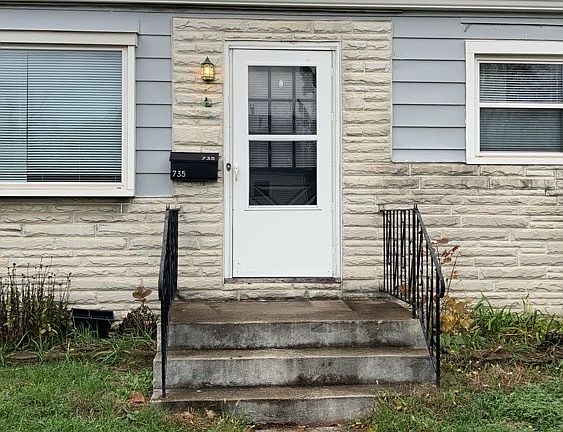 2nd image of 735 Alexander Dr