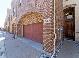 2223 Eriksson Ln, Dallas, TX 75204