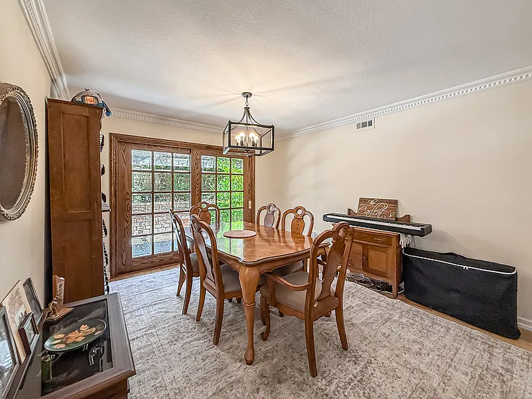 2111 Peak Pl — Photo 14