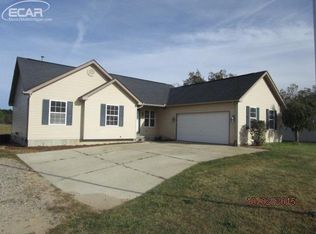 15459 Seymour Rd, Linden, MI 48451