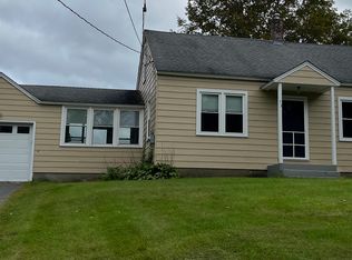 73 Golden Hill Rd, Lenox, MA 01240