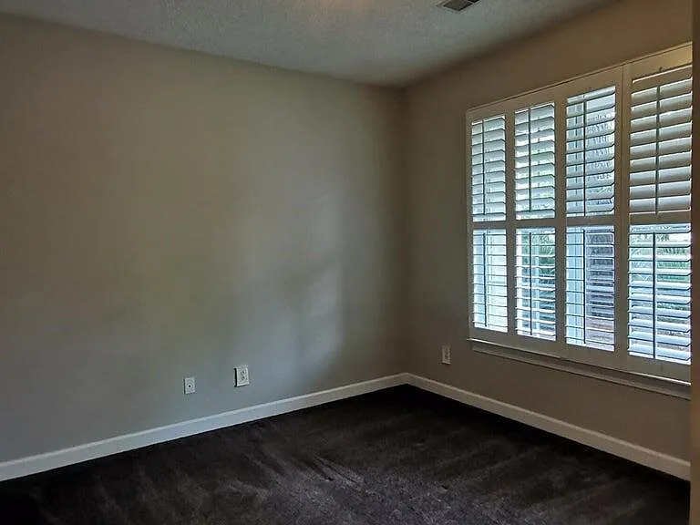 2926 Sweetleaf Ln — Photo 22