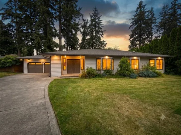15017 NE 11th Pl, Bellevue, WA 98007