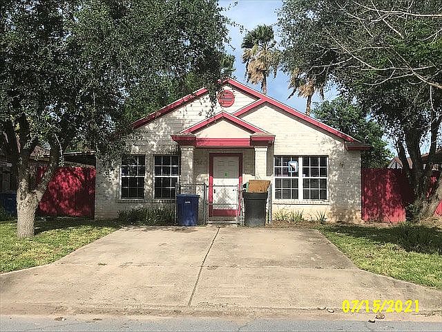 1st image of 2800 N 39th St
