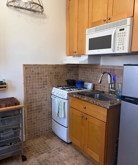 270 Flatbush Ave #3F — Photo 9