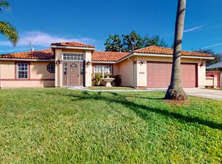1131 SW Gardena Ave, Port Saint Lucie, FL 34953
