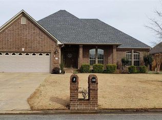 1570 Chinook, Conway, AR 72034