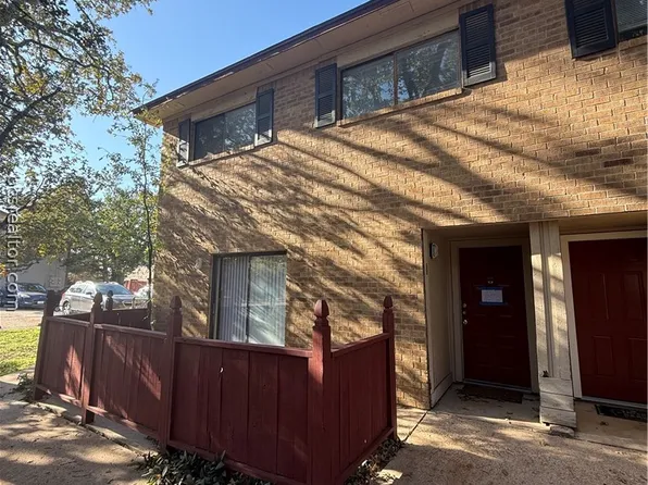 2402 Blanco Dr #B, College Station, TX 77845