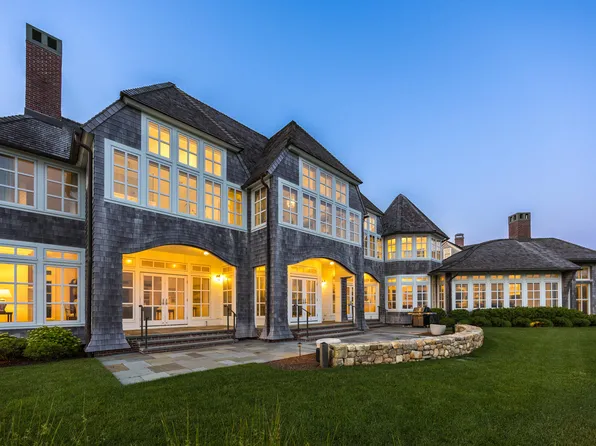 391 Sea View Avenue, Osterville, MA 02655