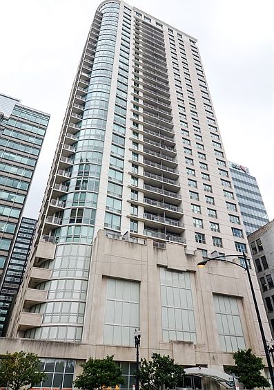 1st image of 125 S Jefferson St #3010