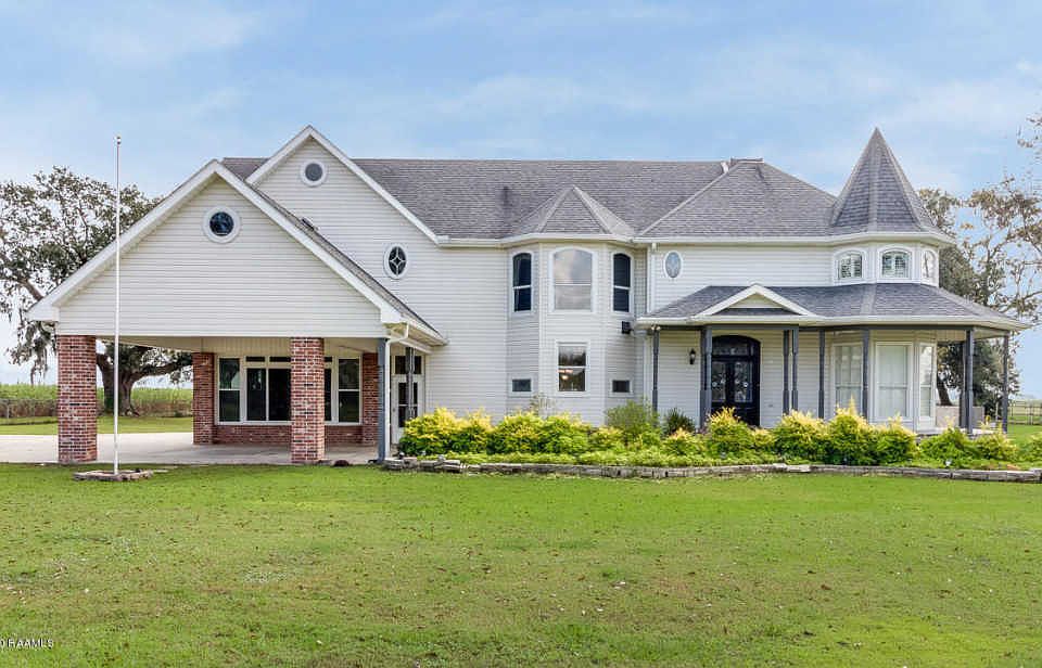 1st image of 206 Big Don Ln