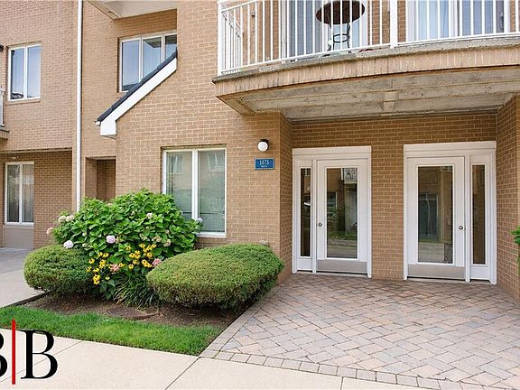 3rd image of 1473 Royce St APT 1D