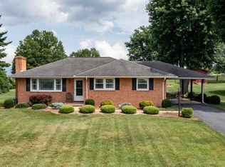 573 Cattle Scales Rd, Waynesboro, VA 22980