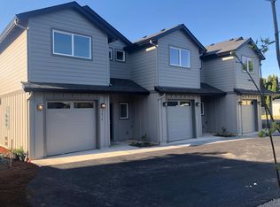 2616 Ross Ln, Eugene, OR 97404