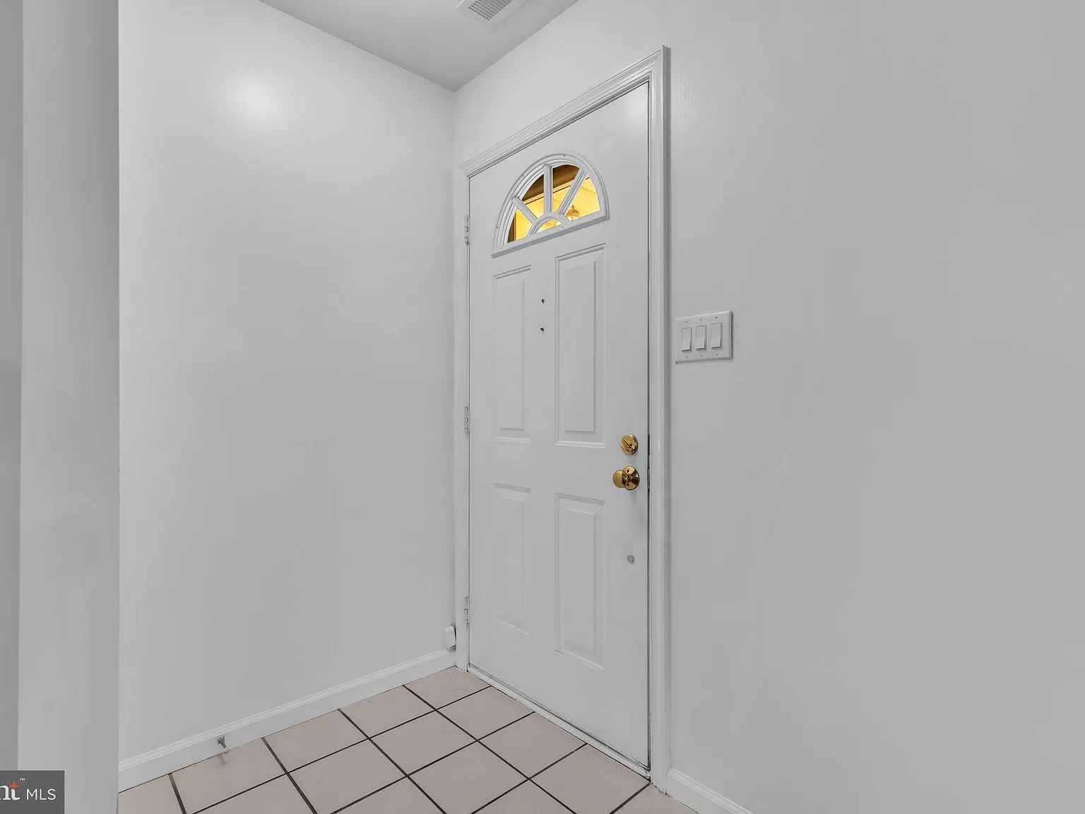 2 bed, 2.0 bath, 1141 sqft, $2,250 — Photo 4