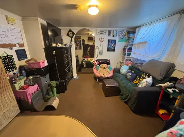 Nelson501, 501 Fremont St #C, Laramie, WY 82072
