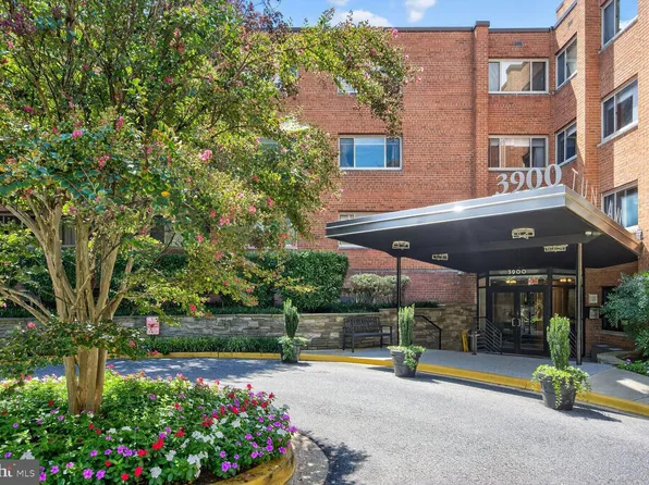 3900 Tunlaw Rd NW APT 103, Washington, DC 20007