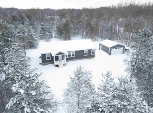 387 N Silver Creek Rd, Petoskey, MI 49770