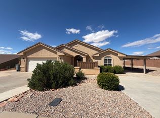 923 N Rolling Hills Rd, Washington, UT 84780
