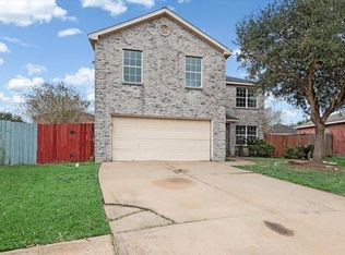 5518 Rio Alamo St, Rosharon, TX 77583