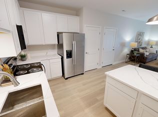 Summershade Apartments, Peoria, IL 61615